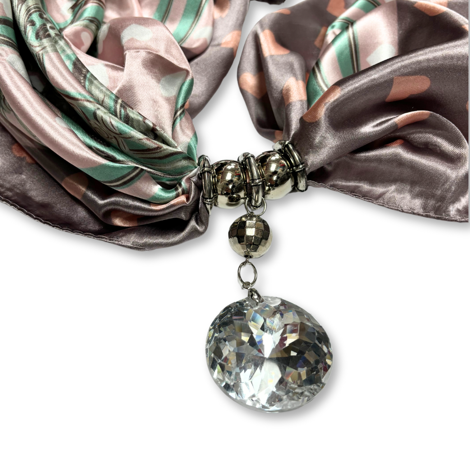 Diamond Shaped Scarf Decor